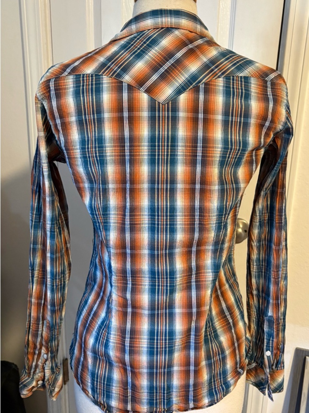 VTG Women's Plaid Western Snap Shirt in Rust and Teal - Picture 2 of 10